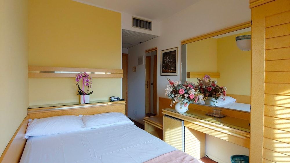 Hotel Antares 1