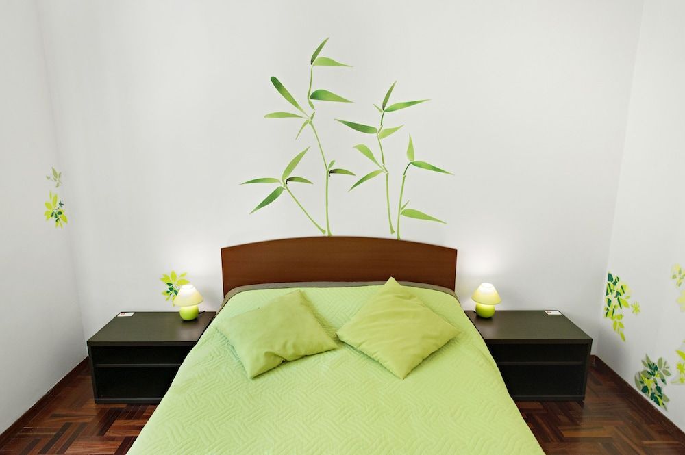 Take It Easy Roma Guest House 1
