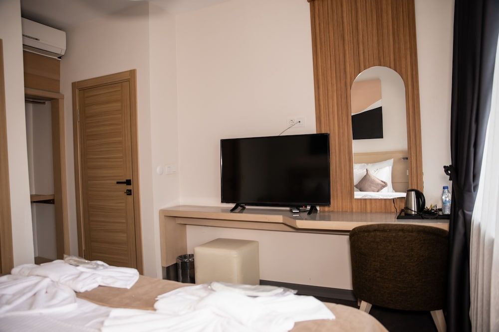 Mahall Hotel 2