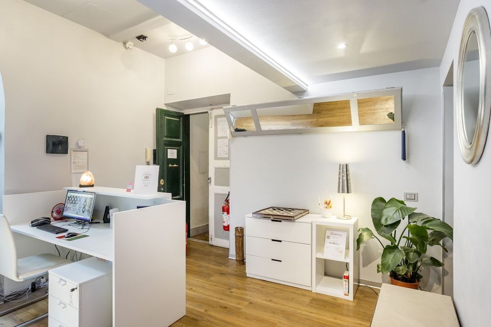 AmoRoma Suite 2