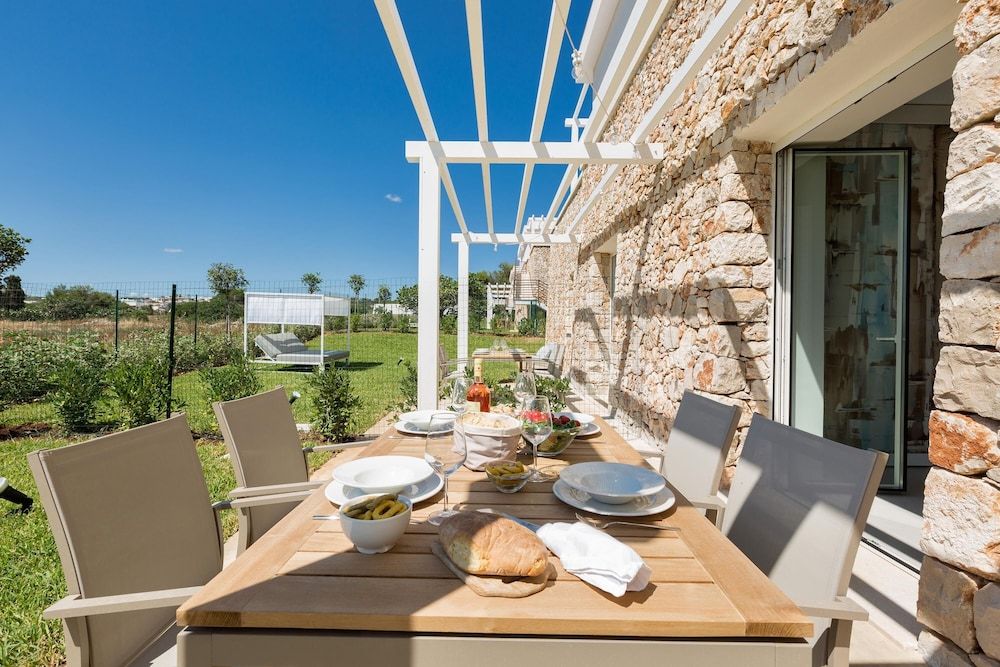 Perla Saracena Hotel & Restaurant 1