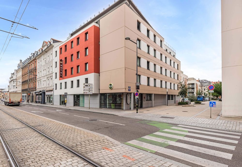 B&B HOTEL Mulhouse Centre 1