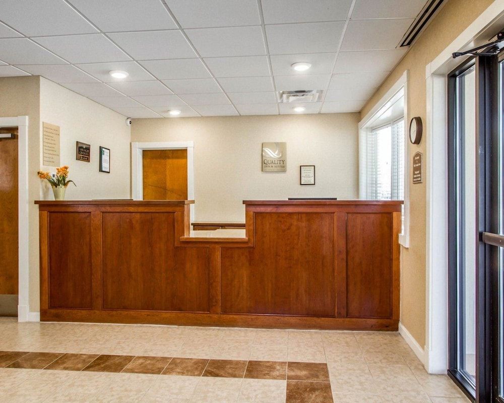 Quality Inn & Suites South Portland 2