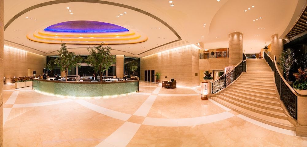 Harbour Plaza Metropolis 2
