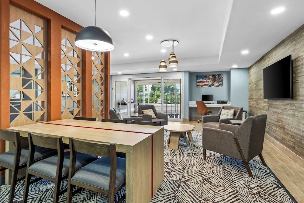 Candlewood Suites VICTORIA by IHG 2
