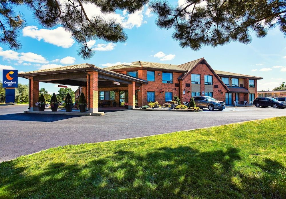 Comfort Inn Alma - Lac-Saint-Jean 1