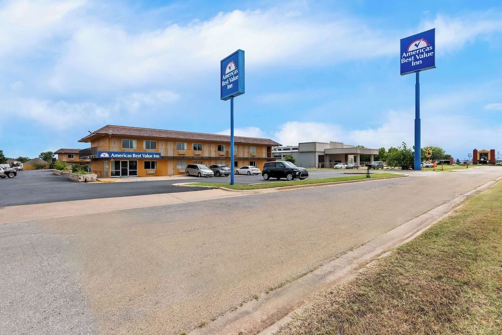 Americas Best Value Inn Stillwater 1