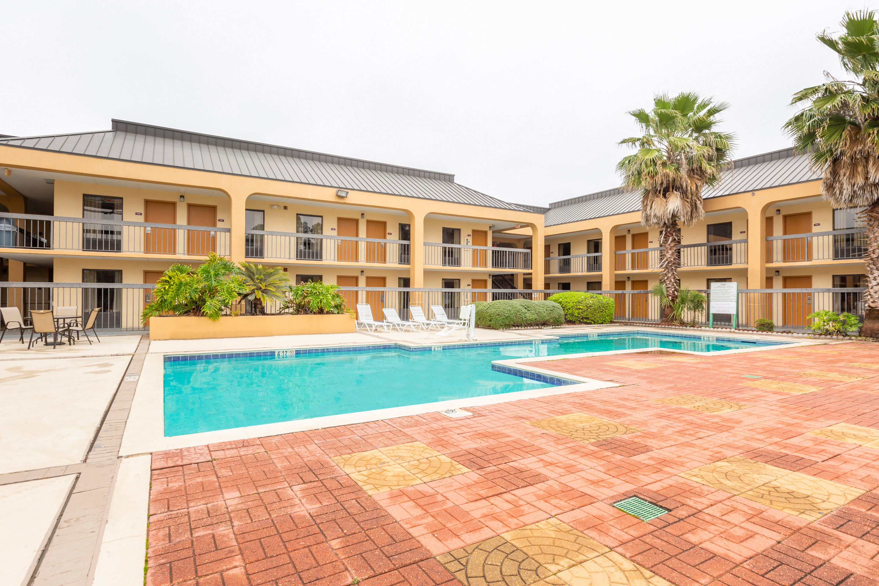 Hotel Baton Rouge Mid City 2