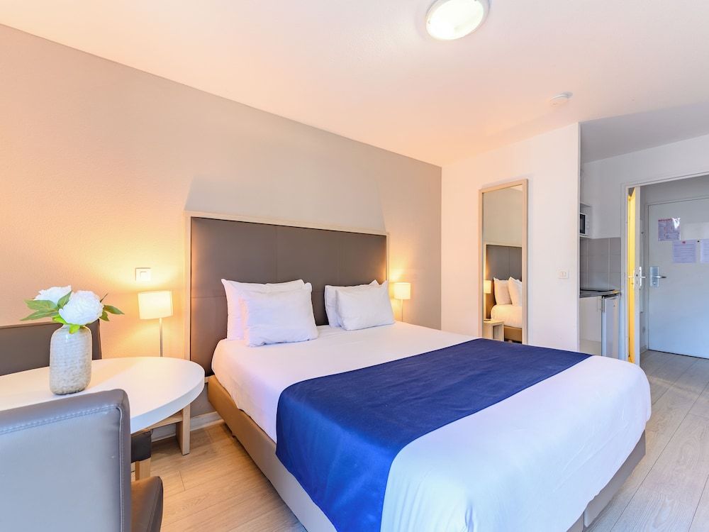 Séjours & Affaires Pantin Charles De Gaulle 1