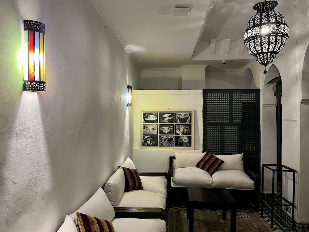 Riad Ecila 2