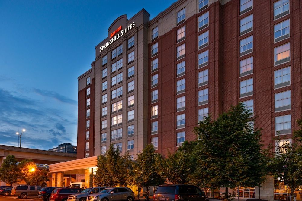 SpringHill Suites by Marriott Pittsburgh North Shore 1