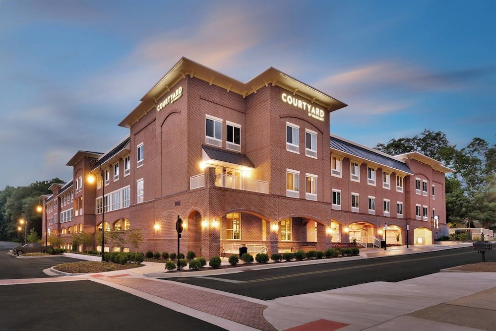 Courtyard by Marriott Atlanta Duluth Downtown 1