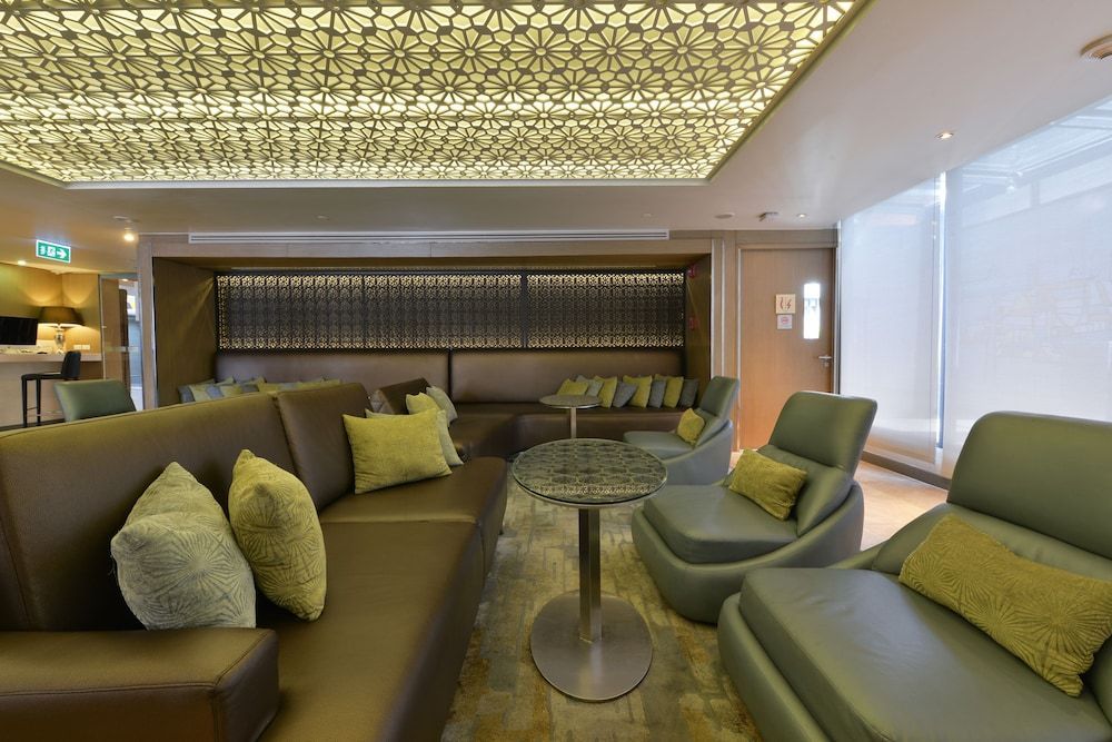 Holiday Inn Express BANGKOK SUKHUMVIT 11 by IHG 2