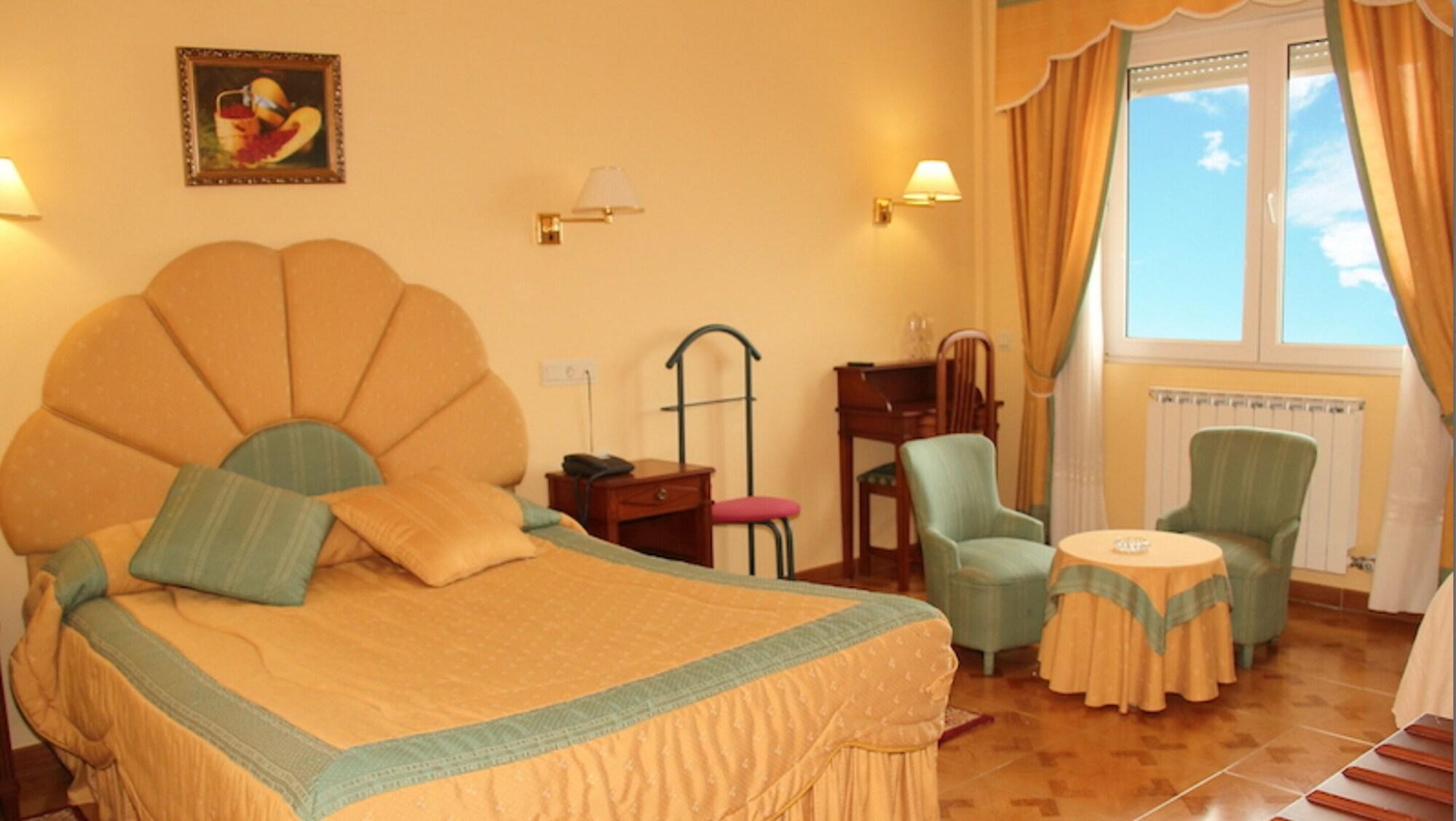 Hotel Avenida III 1