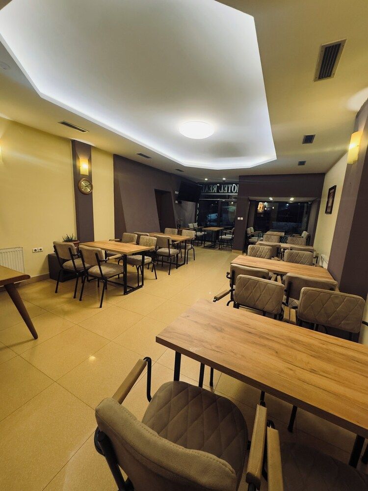 Hotel Real 1