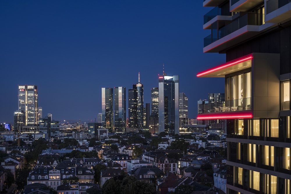 Meliá Frankfurt City 1