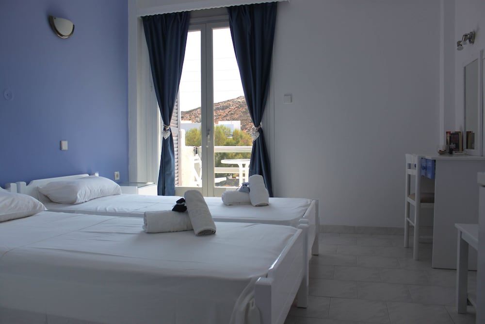 Syros Holidays 2