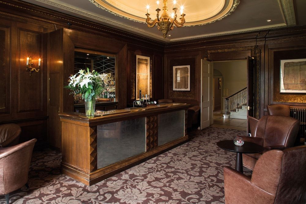 Wood Hall Hotel & Spa 2