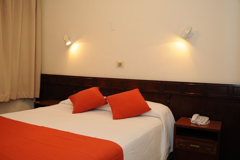 Hotel California 1