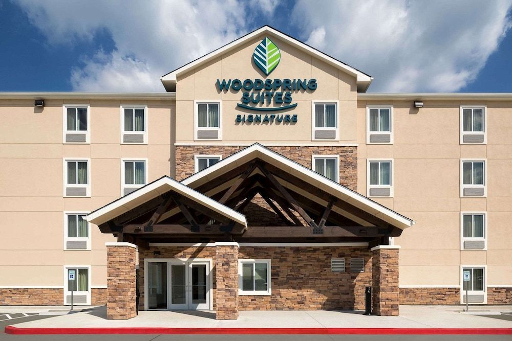 Woodspring Suites Houston IAH Airport 1