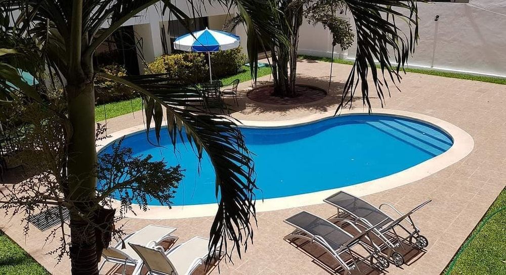 Hotel Holly 1