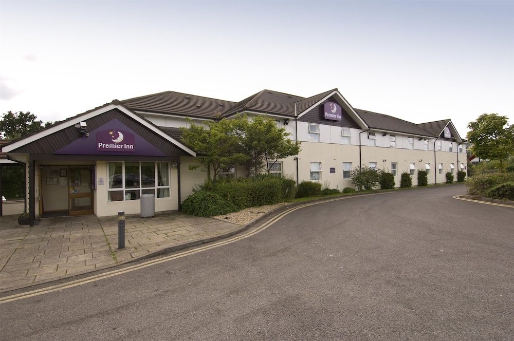 Premier Inn Caerphilly Crossways 1