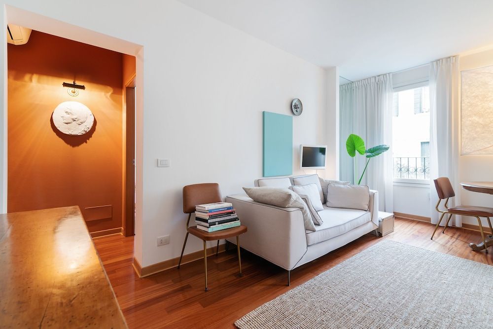 GuestHost - Scrovegni Design Apartment 1