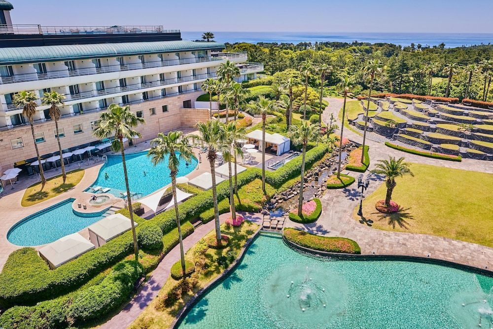 Grand Josun Jeju 1