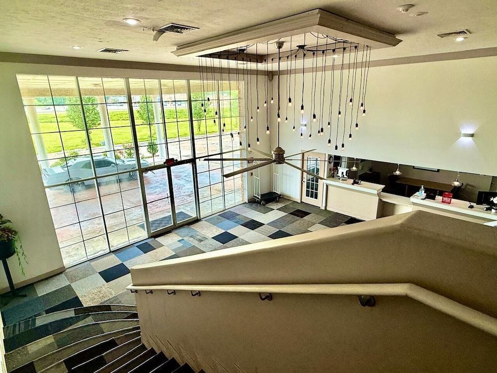 University Inn of Carbondale by Hotel O 2