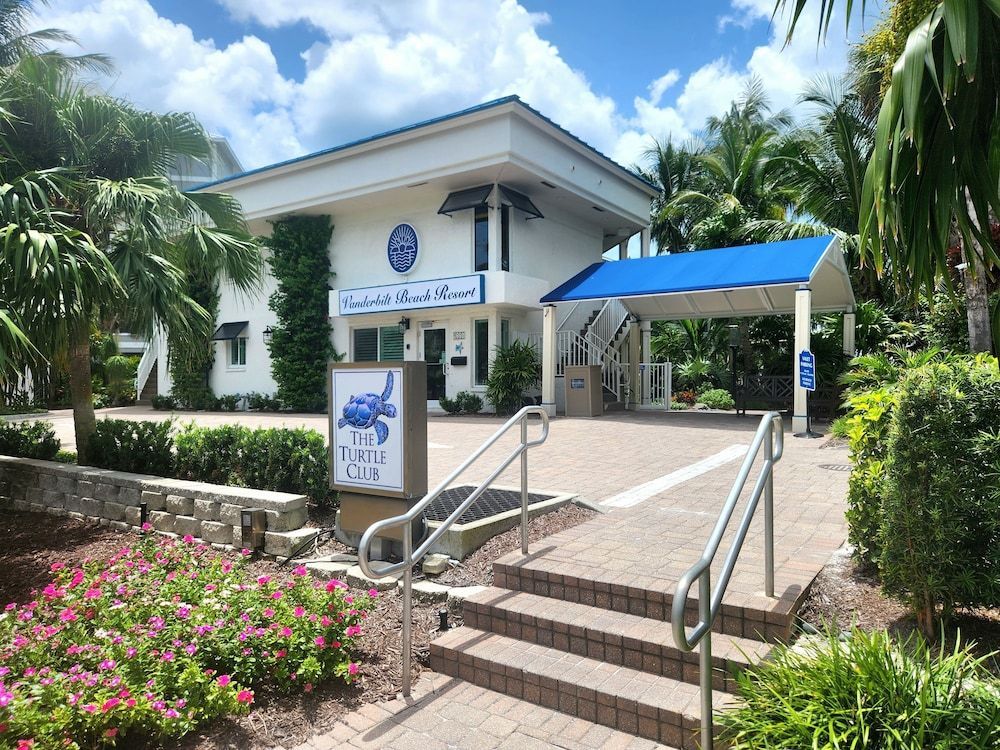 Vanderbilt Beach Resort 1
