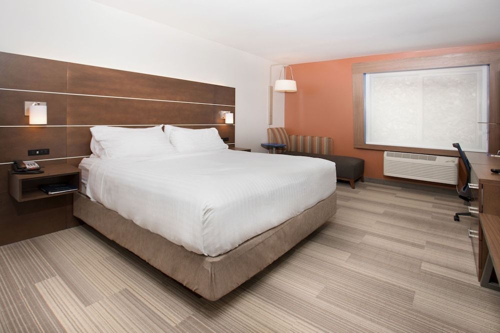 Holiday Inn Express HOUGHTON-KEWEENAW by IHG 2