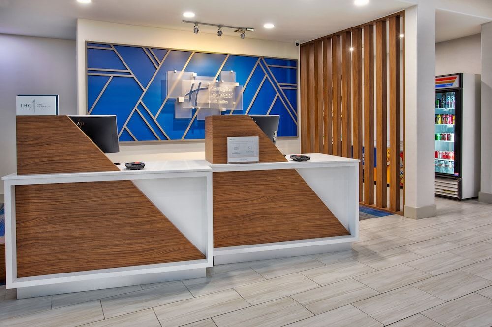 Holiday Inn Express & Suites HOUSTON WEST - KATY by IHG 2