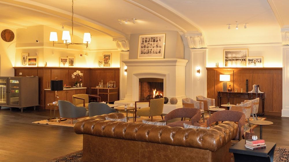 Harbor Court Hotel 1