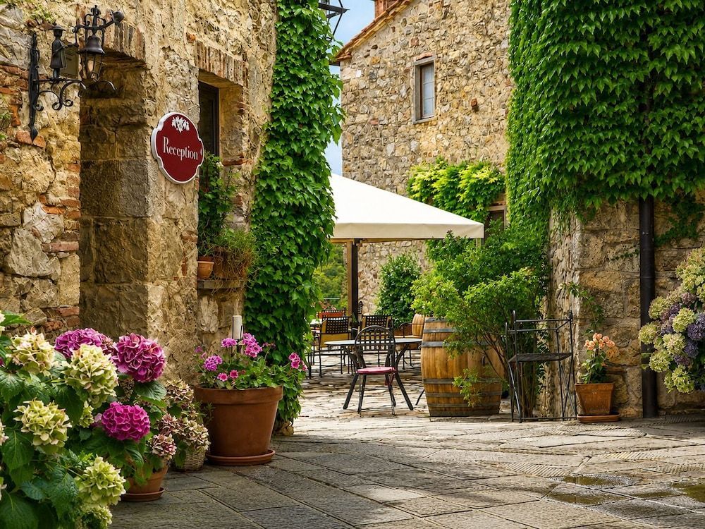 Borgo Livernano 2