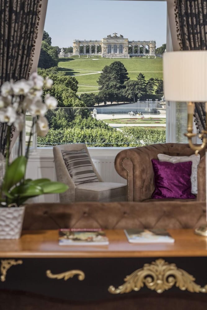 Schloß Schönbrunn Grand Suite 2