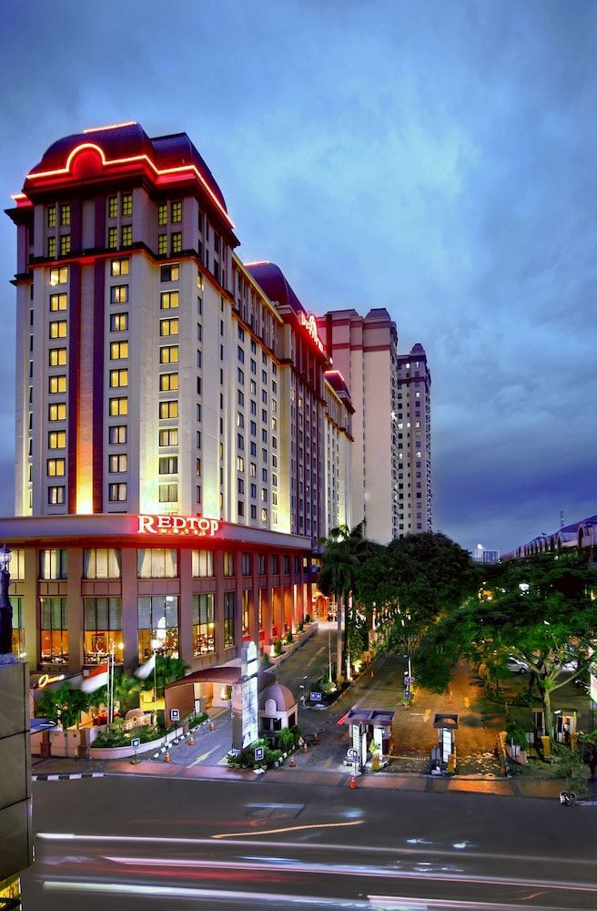 Redtop Hotel & Convention Center 1