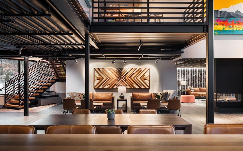 The Block Hotel & Commons 2