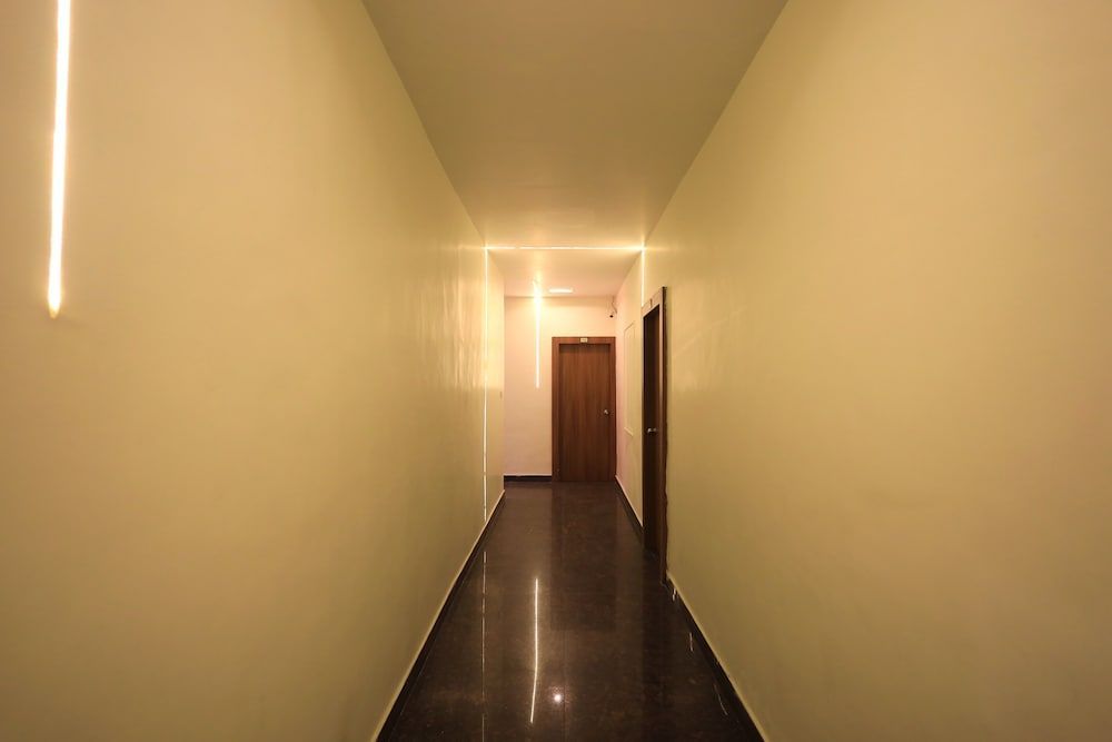 Hotel Blue Mountain 2