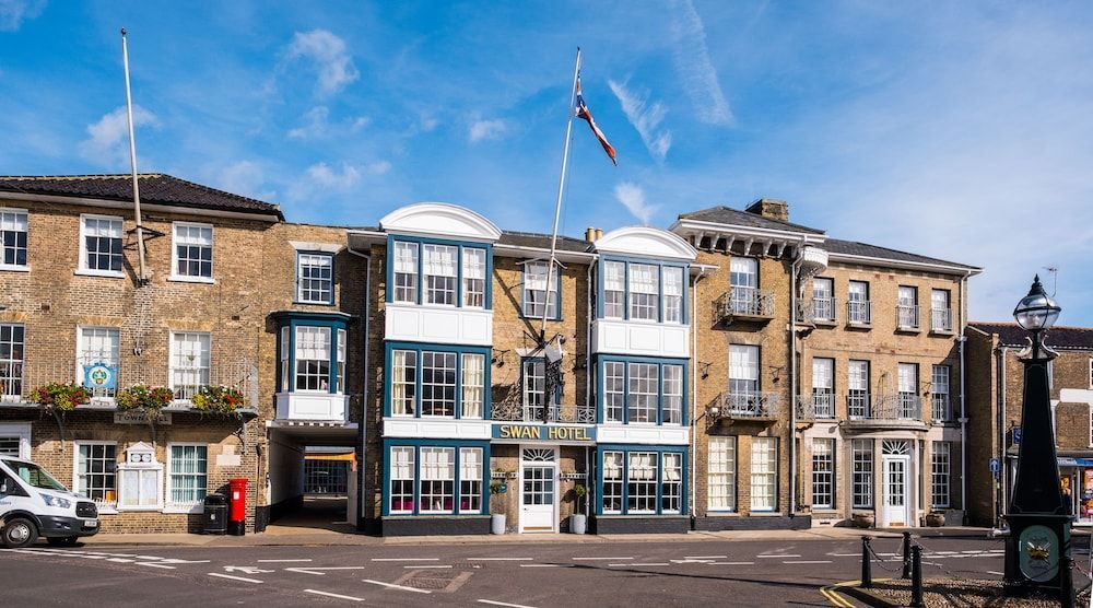 The Swan Hotel 1