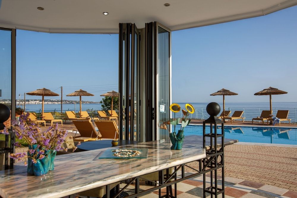 Romantica Beach 2