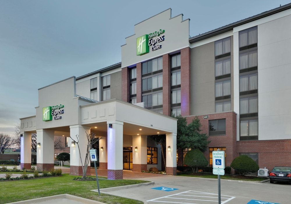 Holiday Inn Express & Suites IRVING CONV CTR - LAS COLINAS by IHG 1