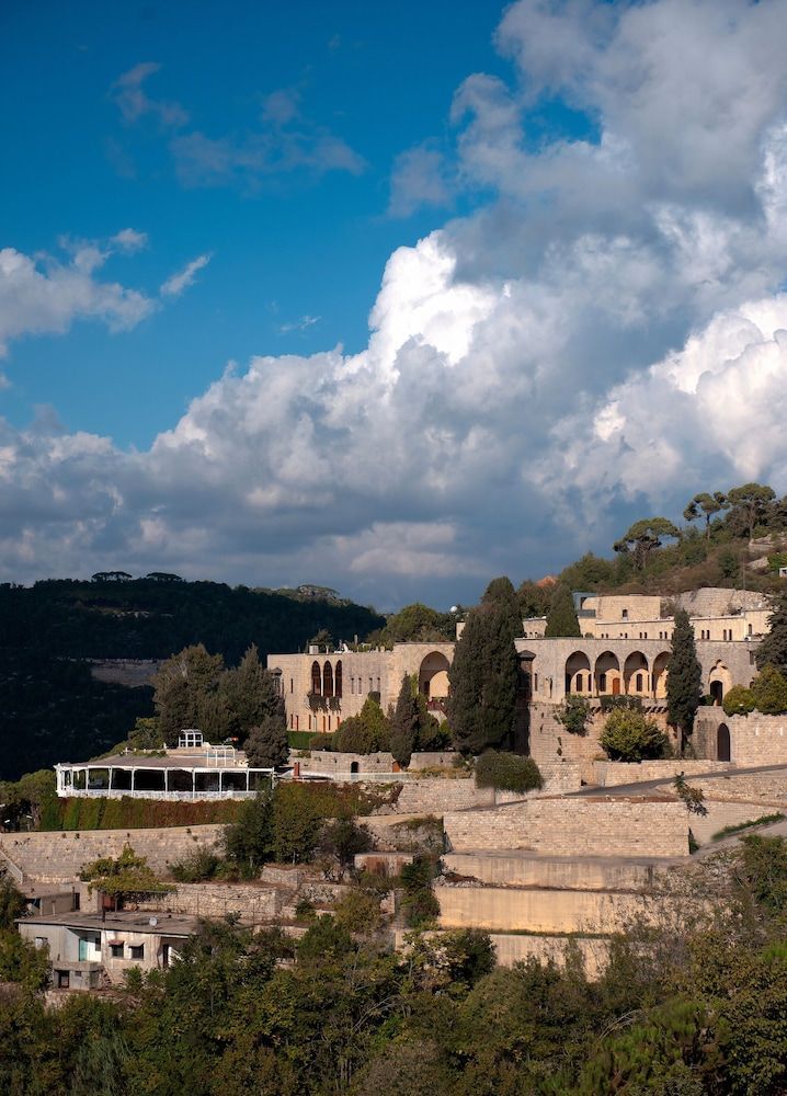 Mir Amin Palace 1