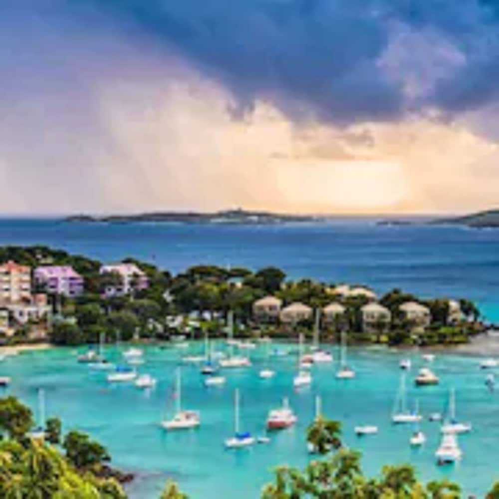 Cruz Bay Boutique Hotel 1