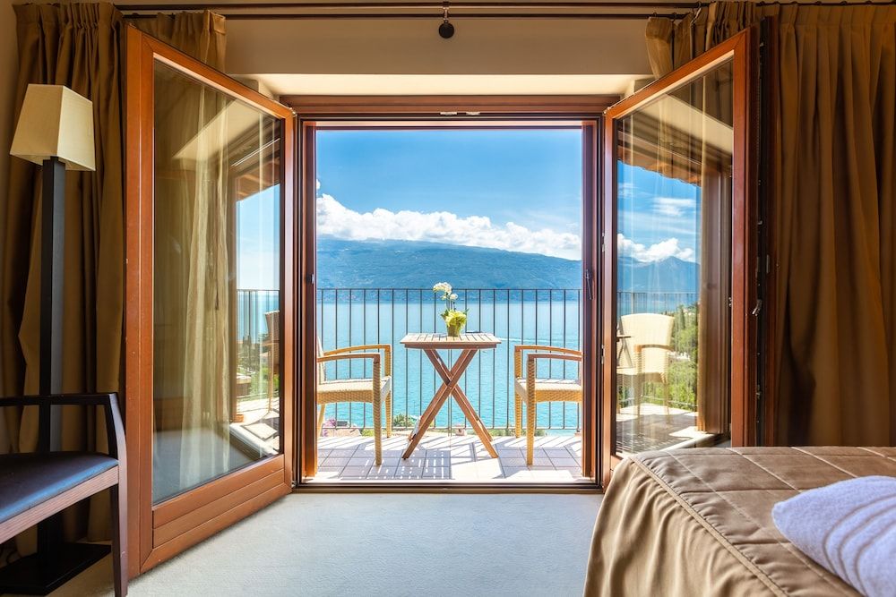 Hotel Meandro - Lake View 1