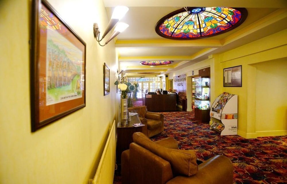 Three Queens Hotel 2