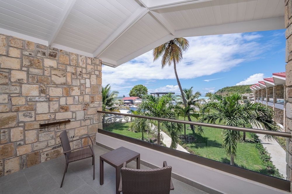 Royalton CHIC Antigua, An Autograph Collection All-Inclusive Resort - Adults Only 2