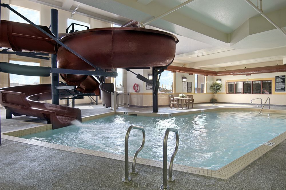 Canalta Hotel Airdrie 1