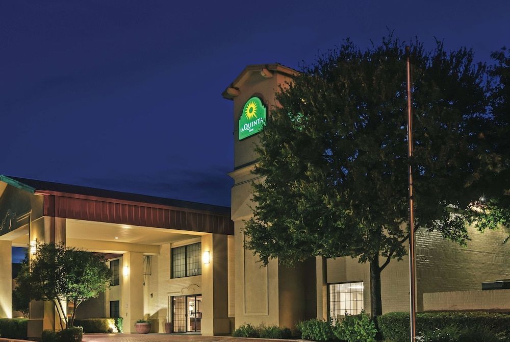 La Quinta Inn by Wyndham San Marcos 1