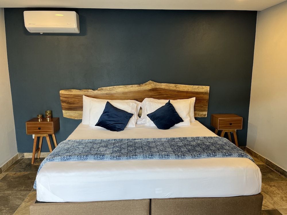 Hotel La Bikina 2