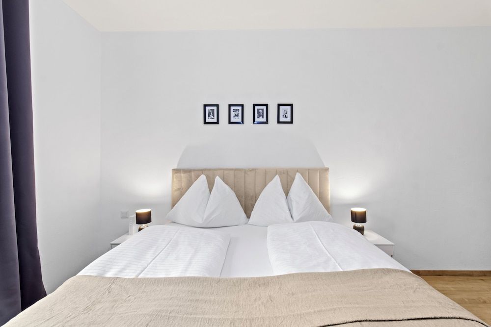 FarawayHomes Studios Leoben 1